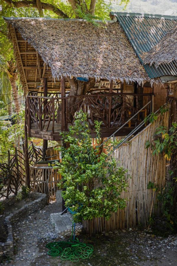 Amami Beach Resort Puerto Galera Exterior foto